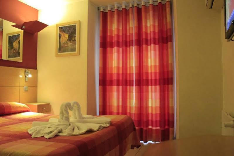 Inter Puerta Del Sol Auto Check In Gasthof 3*